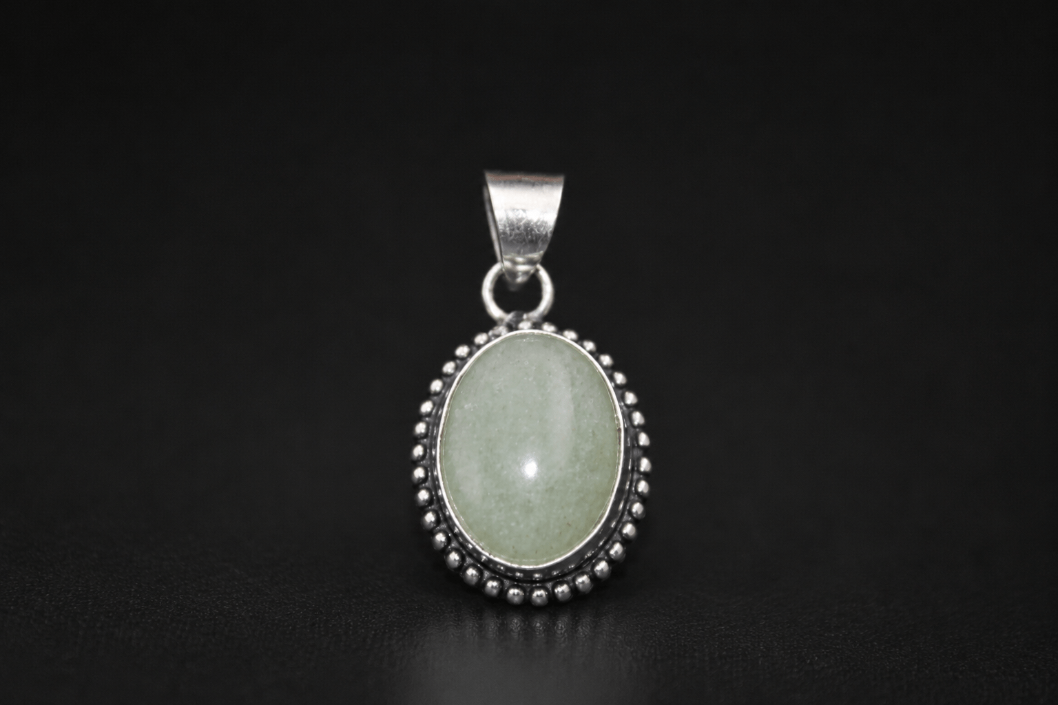 Natural Green Aventurine Oval Pendant – Handcrafted Silver Beaded Gemstone Pendant - Image 2