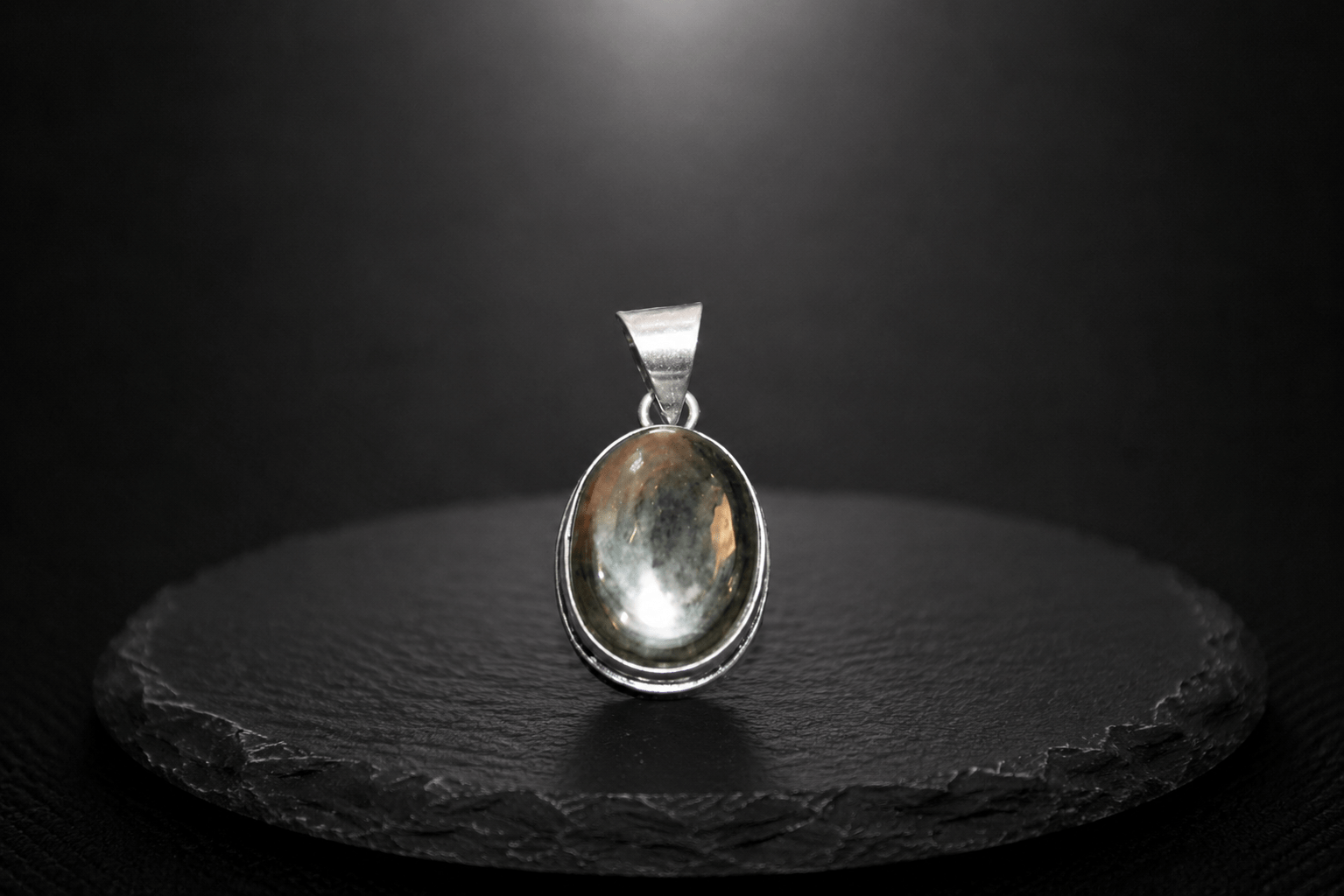 Natural Pyrite Stone Oval Pendant – Premium Silver-Bezel Metallic Gemstone Pendant