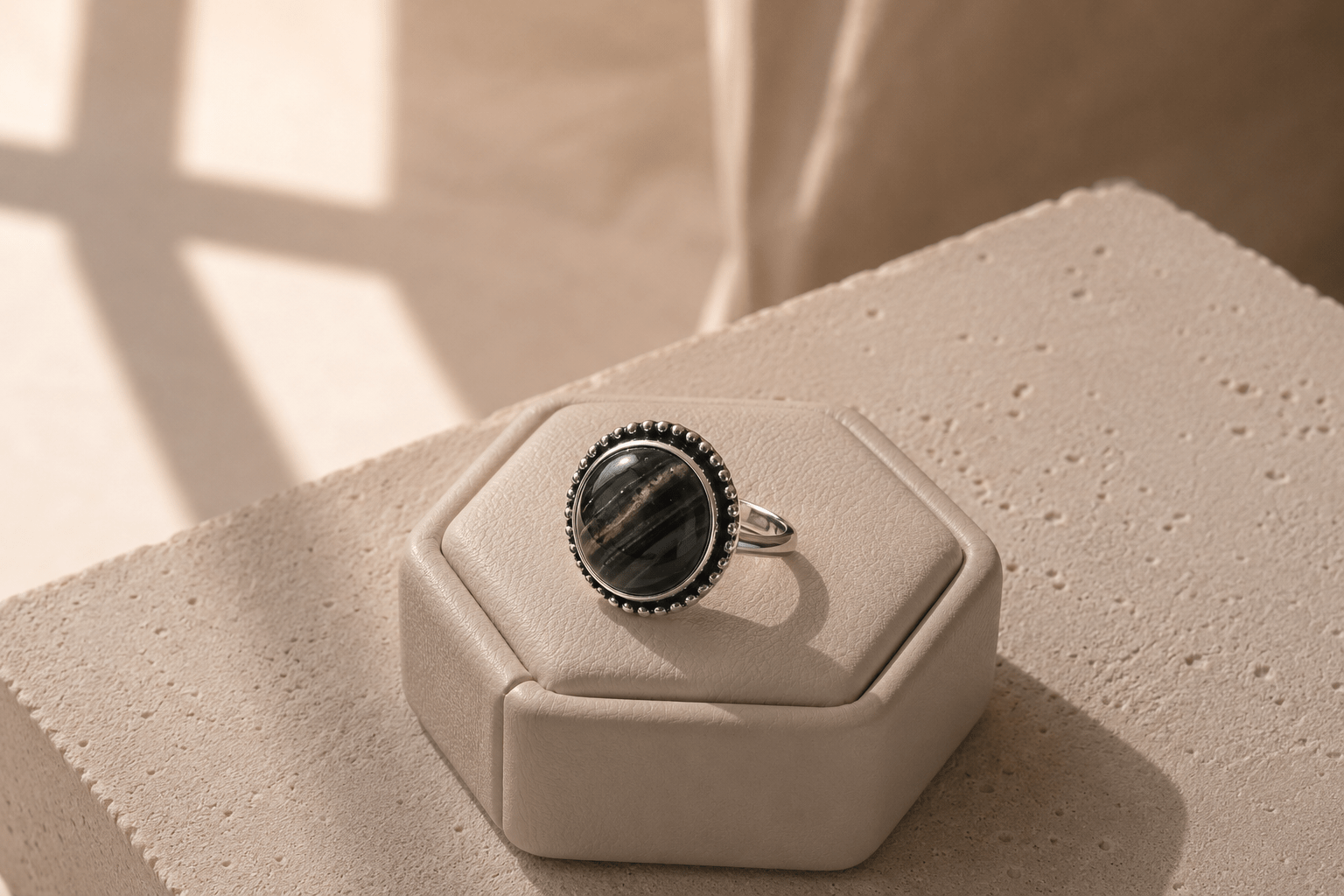 Natural Oval Sulemani Hakik Ring – German Silver Protective Gemstone Ring