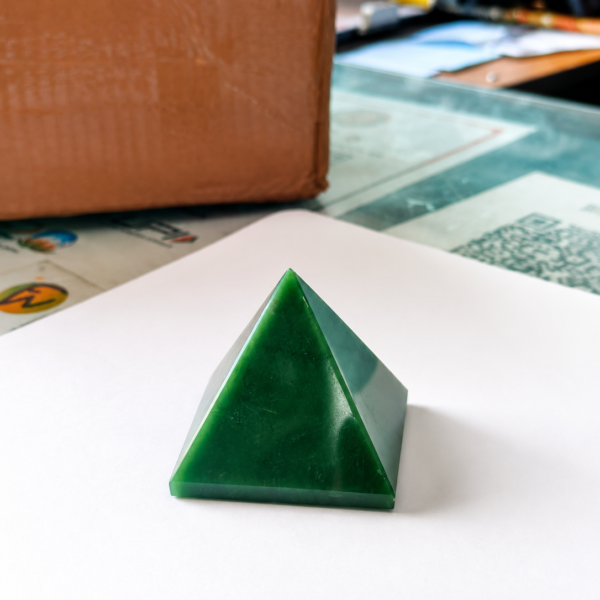 Manifest Good Fortune: Natural Green Aventurine Crystal Pyramid for Home & Office